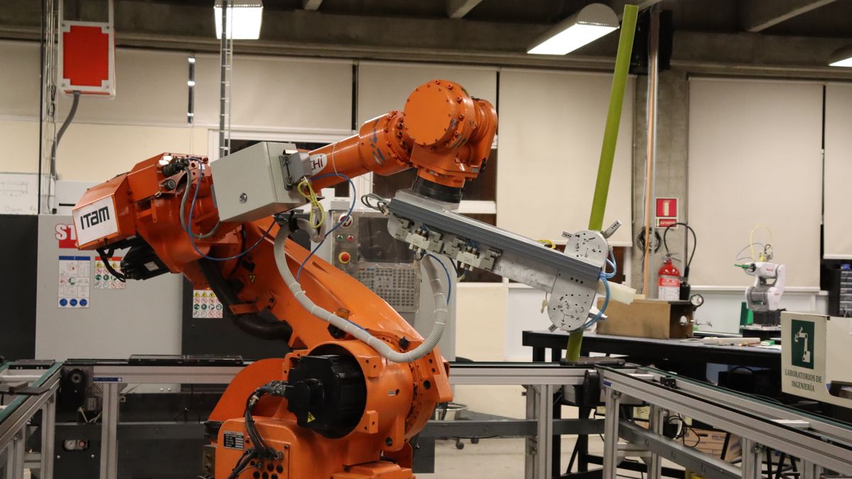 先進的な産業用ロボットアーム